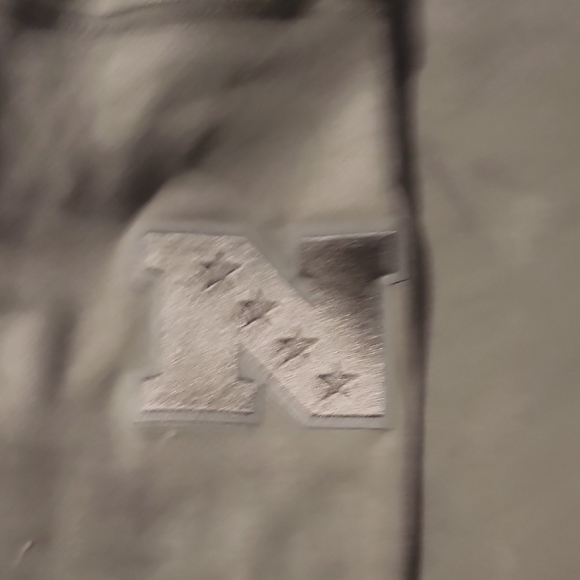 Philadelphia Eagles Womens Green Crewneck Sweatshirt - Picture 4 of 6